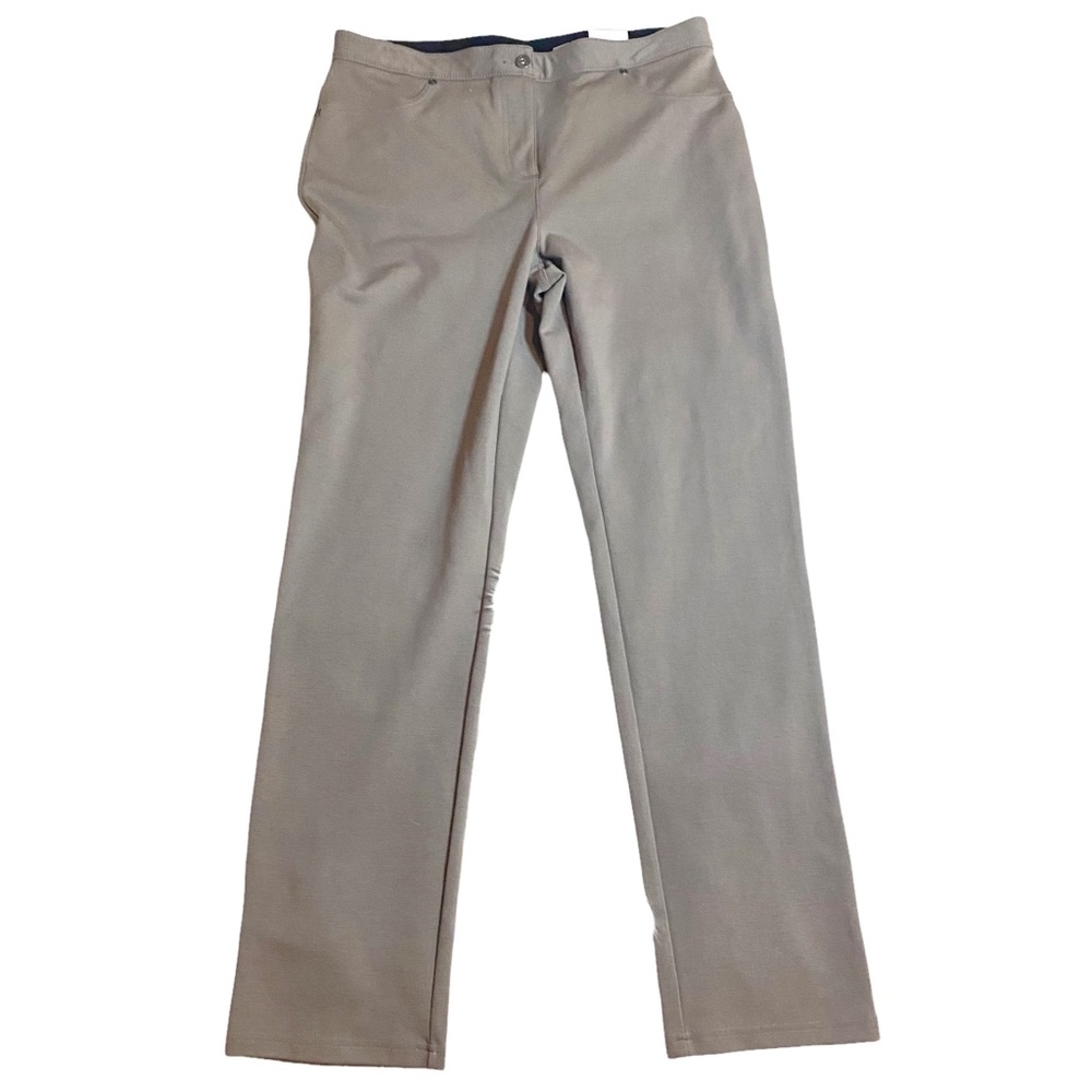 Chicos Taupe pull on Ponte Legging Slimming Pants Women's Size 2 Regular NWT.